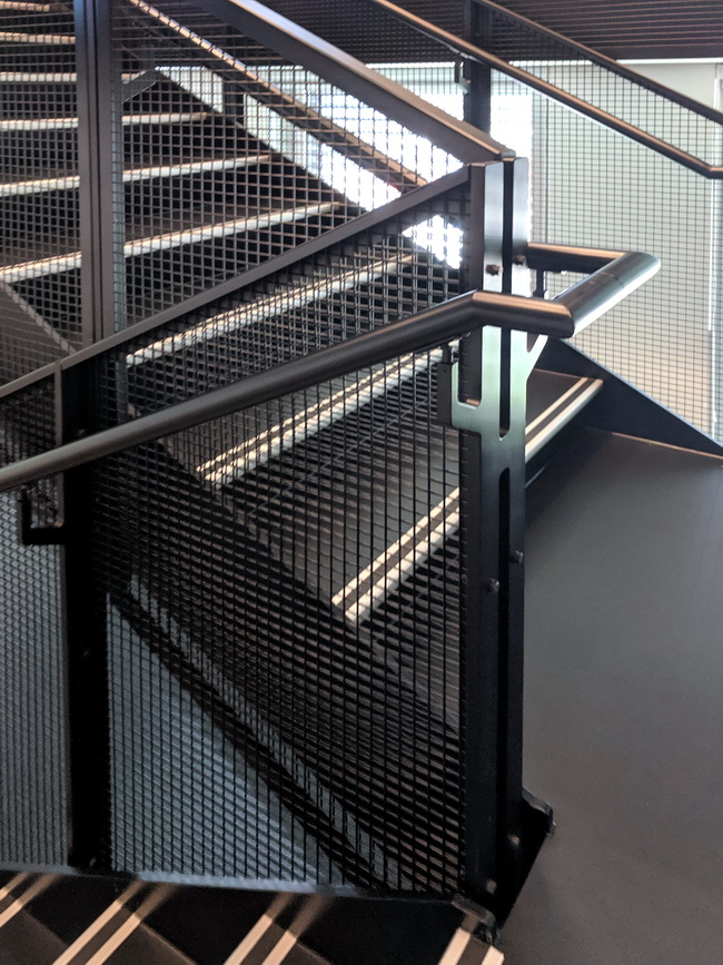 Treppe für Büro Geländer mit Gitterfüllungen